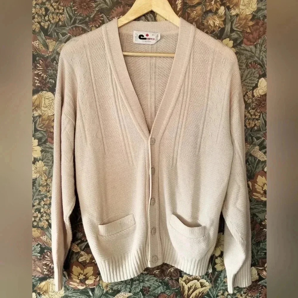 🇨🇦 Vintage Cooper Cream Knit Cardigan – Made in Canada – Size M